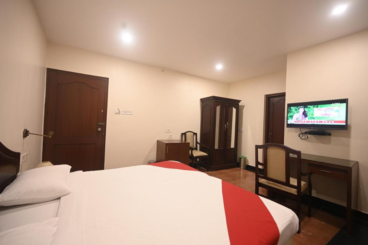 Hotel Bhagavath Gardens Chengannur 外观 照片